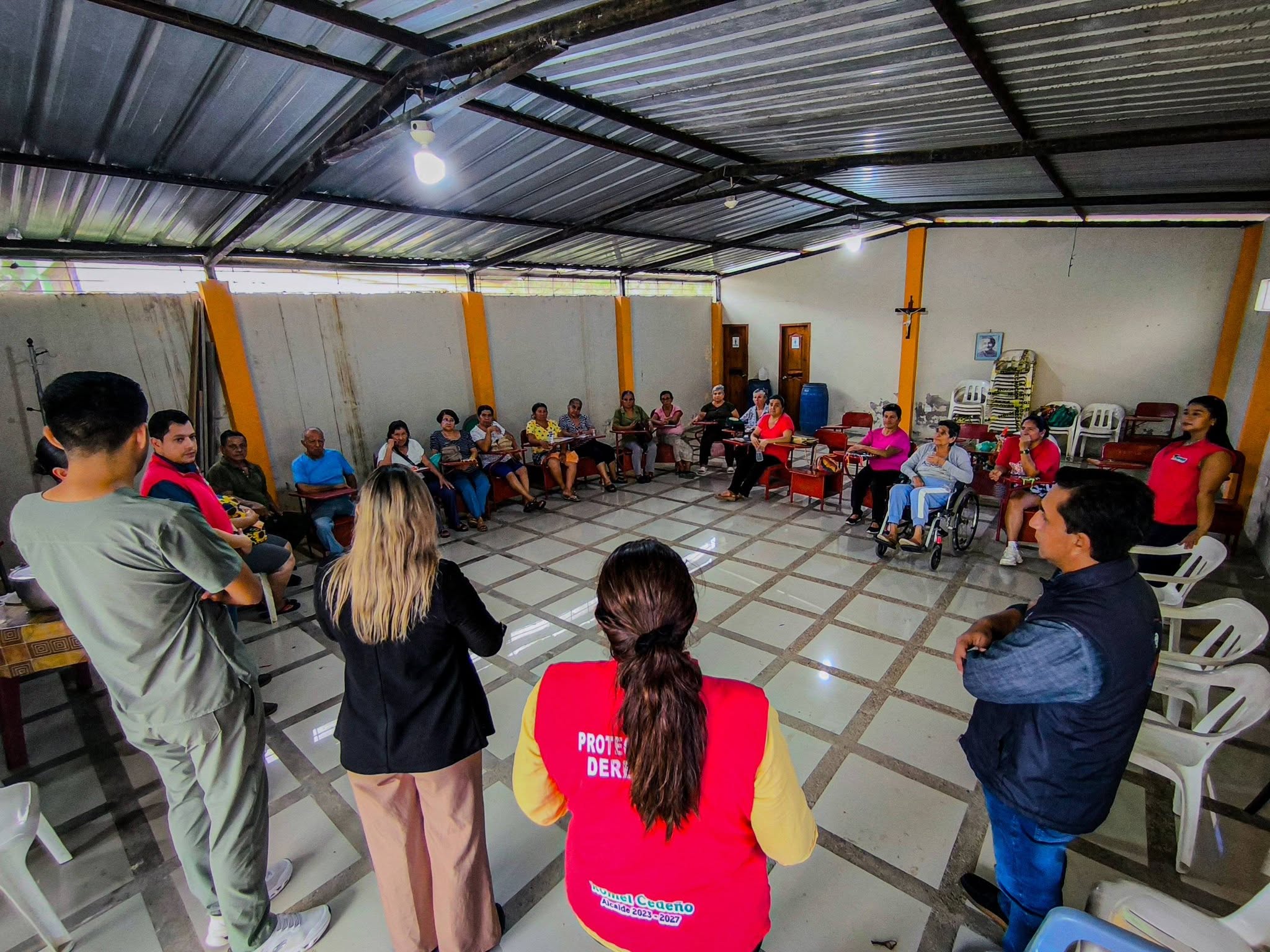 Inician procesos de capacitación en las comunidades Caleño y El Junco